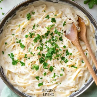 Mediterranean Quinoa Bowl