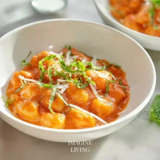 Mediterranean Chickpea Salad