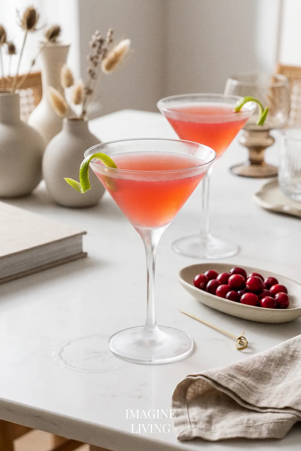 Creative Variations: Unique Cosmopolitan Cocktails